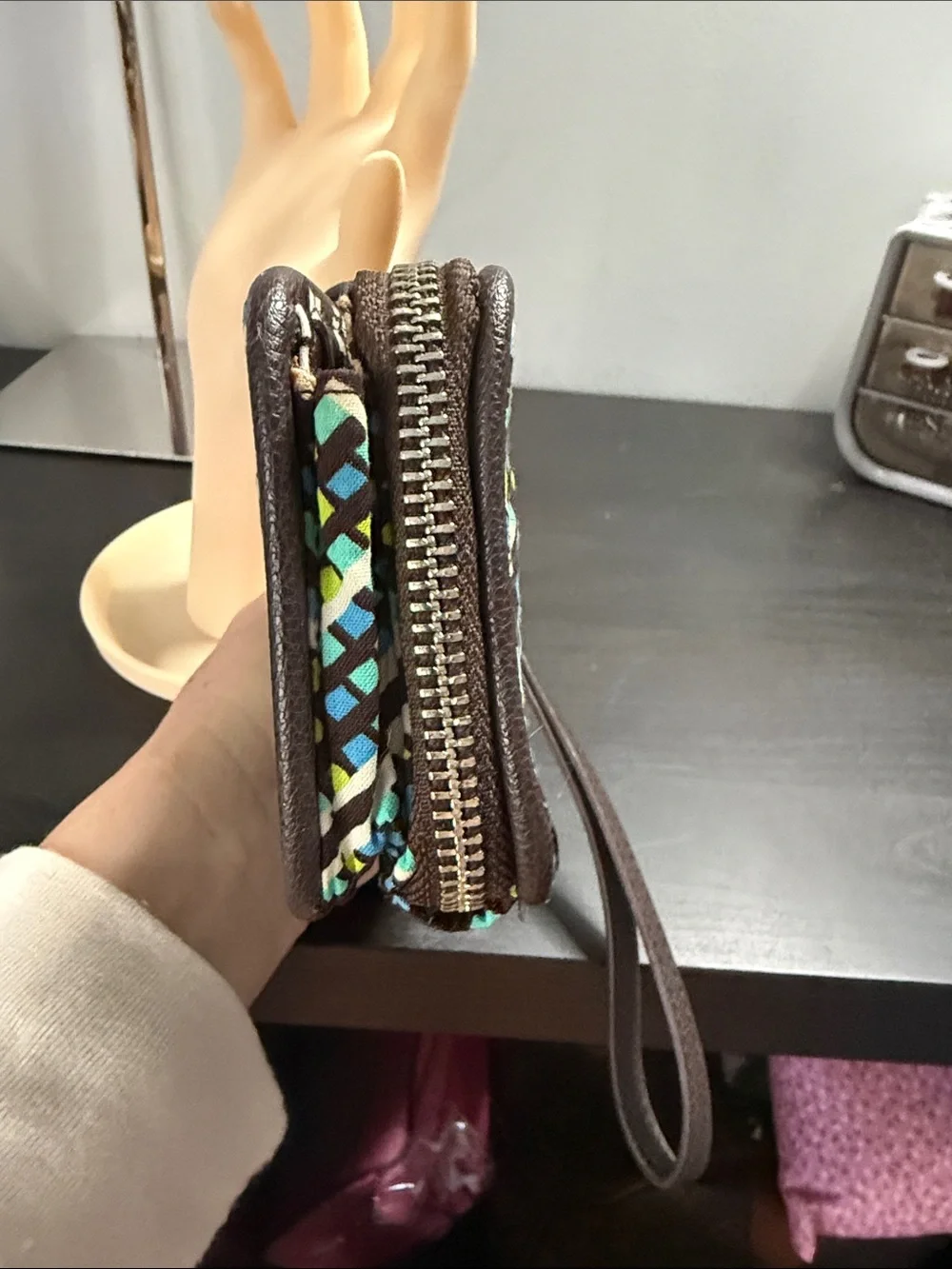 Vera Bradley RFID Georgia Wristlet Wallet Like New